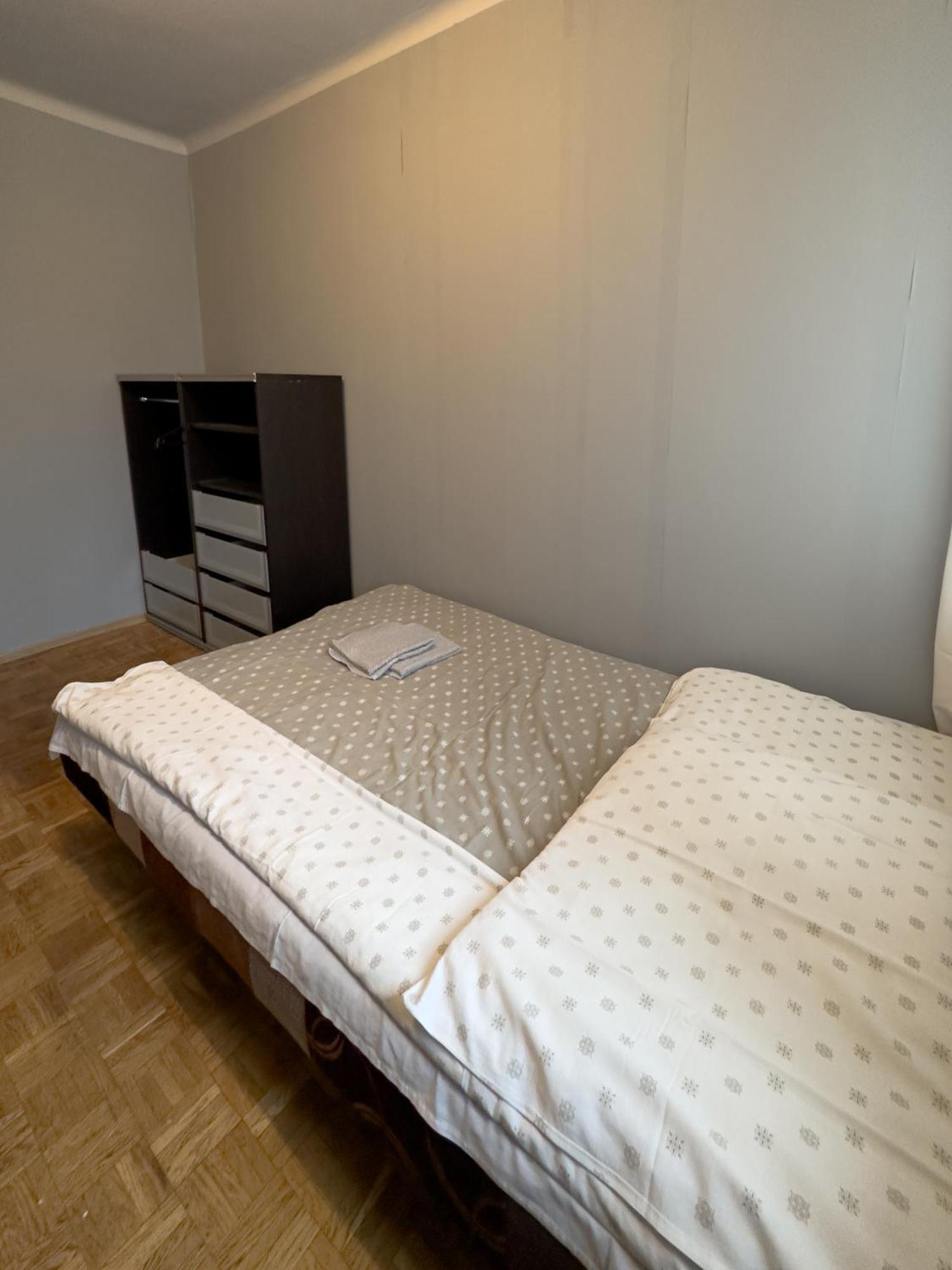 Kwadrat B&B Jalowego Rzeszów Kültér fotó
