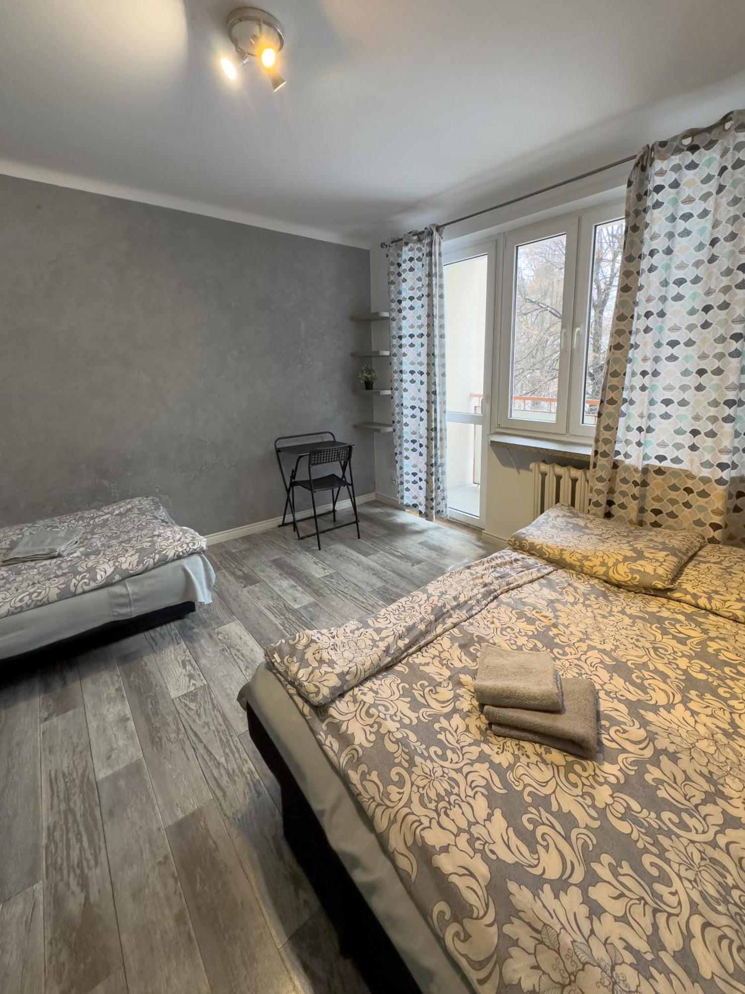 Kwadrat B&B Jalowego Rzeszów Kültér fotó